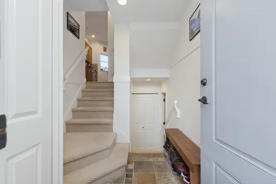 9 3175 Baird Road, North Vancouver For Sale - image 32