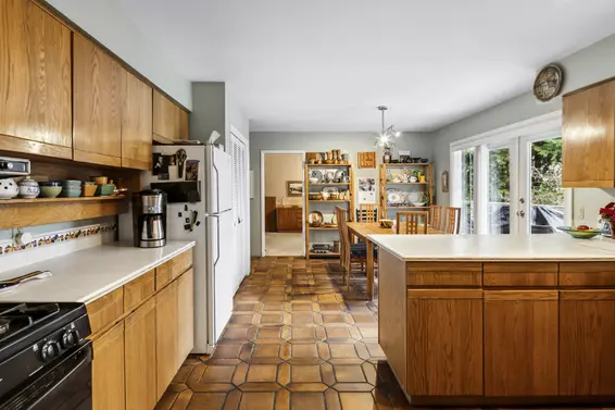 693 East Kings Road, North Vancouver For Sale - image 15