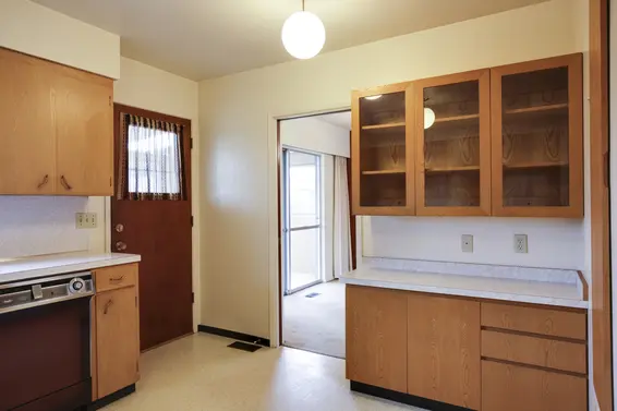 625 East 16th Street, North Vancouver For Sale - image 5