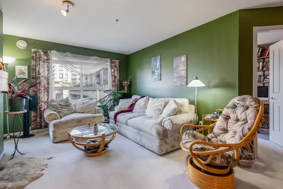 312 108 West Esplanade, North Vancouver For Sale - image 4