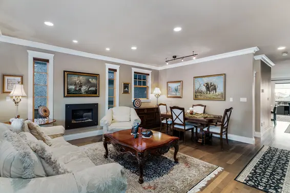 341 East 14th Street, North Vancouver For Sale - image 1
