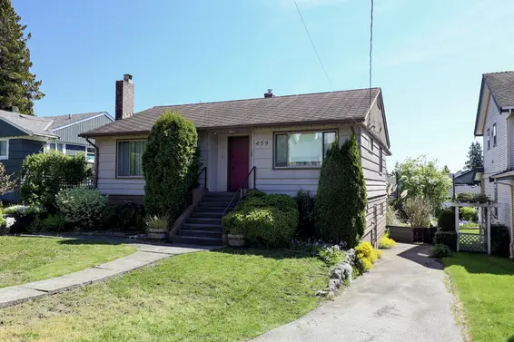 459 East 16th Street, North Vancouver  