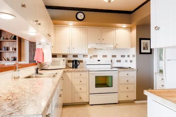 Kitchen  - 745 East Keith Road  