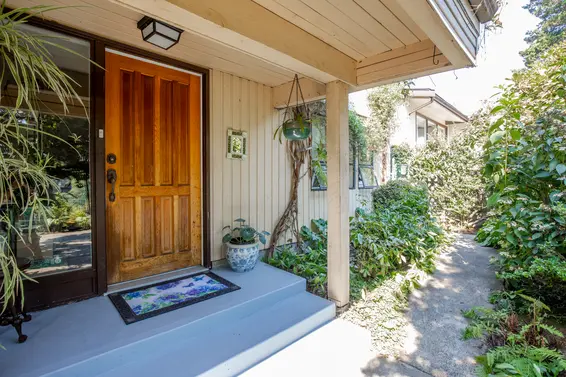 1174 Shavington Street, North Vancouver For Sale - image 43