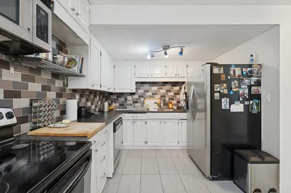 2060 Deep Cove Crescent, North Vancouver For Sale - image 7