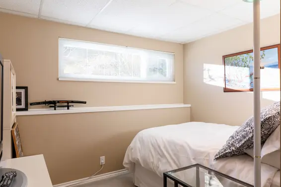 1042 Kennedy Avenue, North Vancouver For Sale - image 16