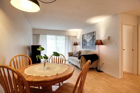 205-212 Forbes Avenue, North Vancouver For Sale - image 3