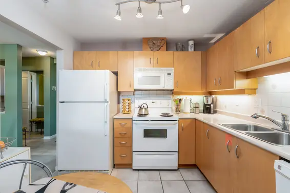 312 108 West Esplanade, North Vancouver For Sale - image 14