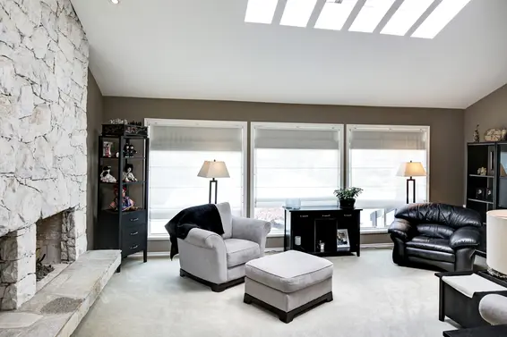 Living Room - 2400 Weymouth Place, North Vancouver  