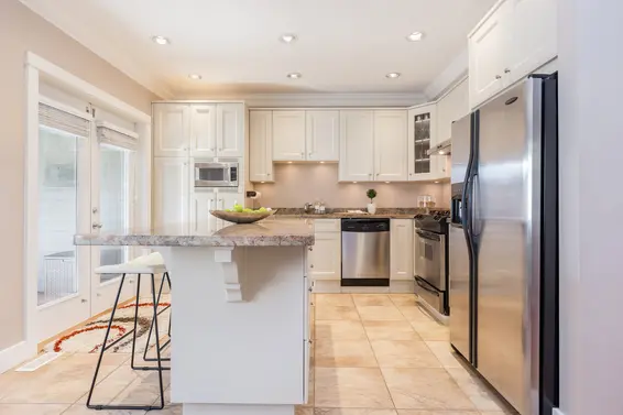 Kitchen - 341 West 14th Street, North Vancouver  