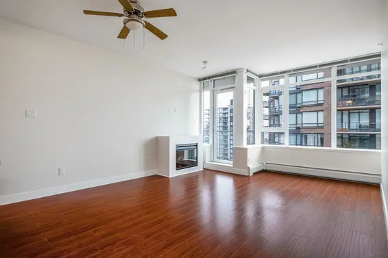 705 175 West 2nd Street, North Vancouver For Sale - image 2