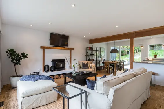 2178 Hyannis Drive, North Vancouver For Sale - image 7