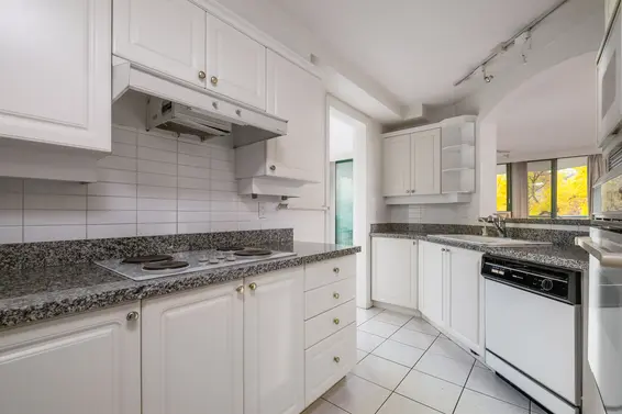3D 328 Taylor Way, West Vancouver For Sale - image 7