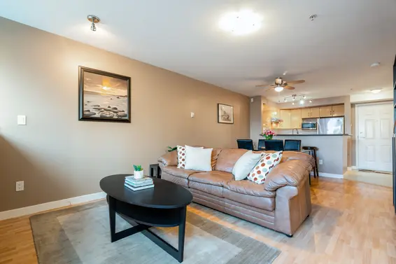 208 345 Lonsdale Avenue, North Vancouver For Sale - image 6