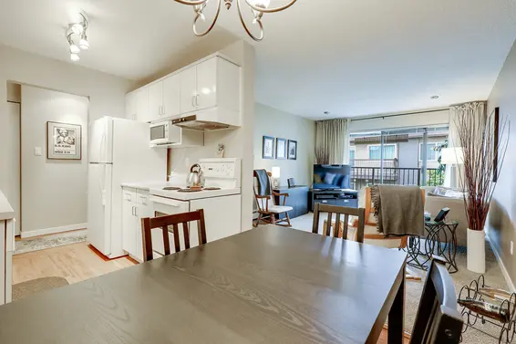 302 330 East 1st Street, North Vancouver For Sale - image 10