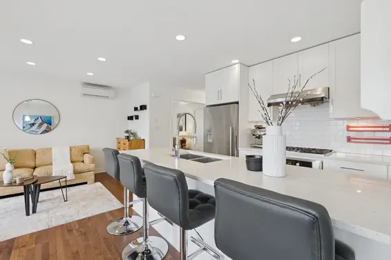 205 East 18th Street, North Vancouver For Sale - image 7