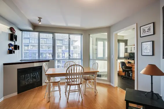 409-122 East 3rd Street, North Vancouver For Sale - image 5