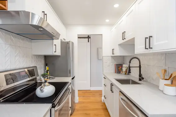 Kithcen - 208-341 West 3rd Street, North Vancouver  
