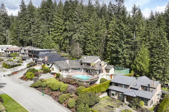 2022 Blairview Avenue, North Vancouver For Sale - image 55