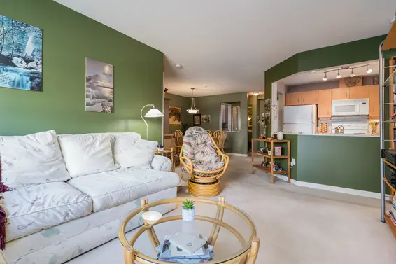 312 108 West Esplanade, North Vancouver For Sale - image 5