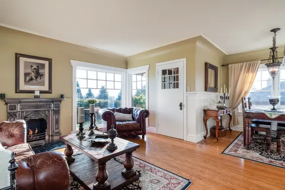 338 West 25th Street, North Vancouver For Sale - image 5