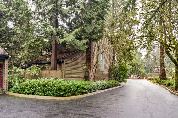 1494 Ross Road, North Vancouver For Sale - image 39