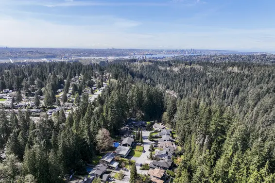 2541 Hyannis Point, North Vancouver For Sale - image 47