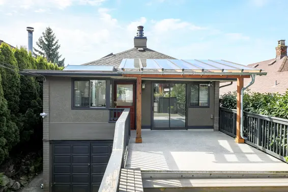 Deck - 312 East 27th Street, North Vancouver  