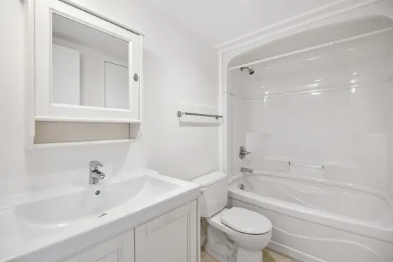 2030 Purcell Way, North Vancouver For Sale - image 17