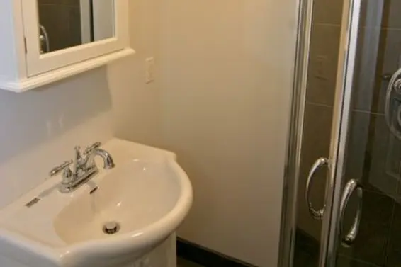Master Bedroom En-Suite  