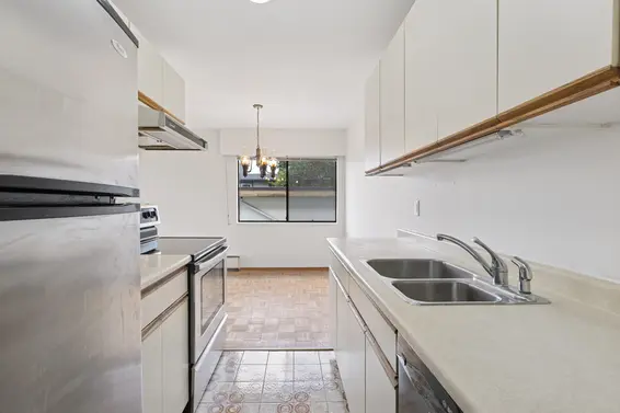 211 155 East 5th Street, North Vancouver For Sale - image 13