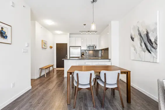 516 2665 Mountain Highway, North Vancouver For Sale - image 1