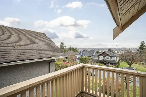302 East 6th Street, North Vancouver For Sale - image 17