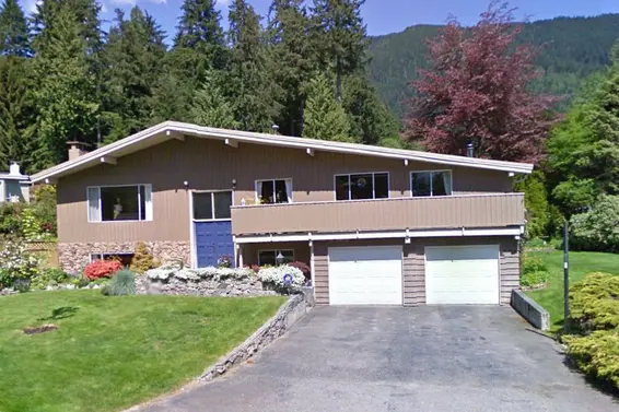 5304 Esperanza Drive, North Vancouver