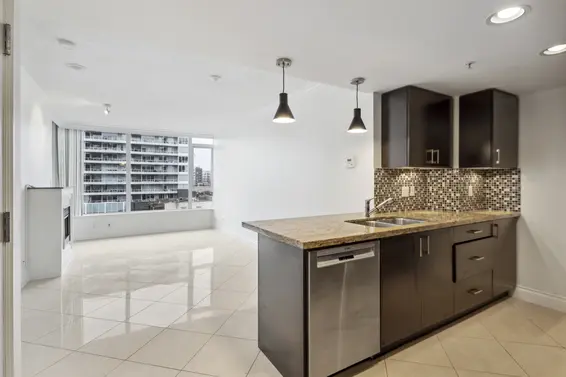 403 133 East Esplanade, North Vancouver For Sale - image 13