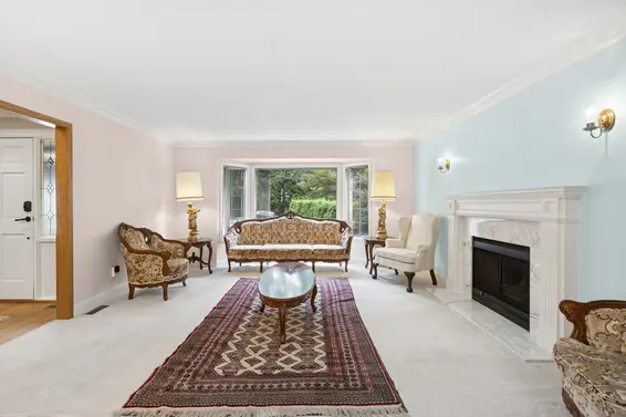 5685 Nancy Greene Way, North Vancouver For Sale - image 4