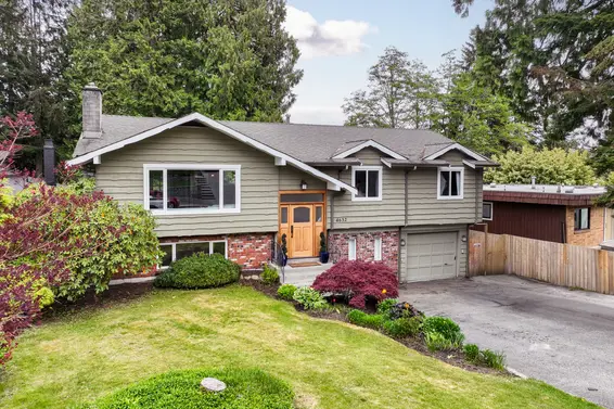 4632 Hoskins Road, North Vancouver