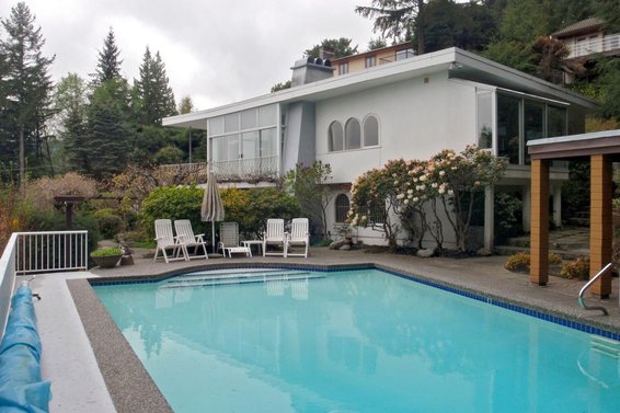 4877 Skyline Drive, North Vancouver