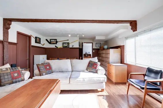 Recreation Room - 926 East 29th Street, North Vancouver  
