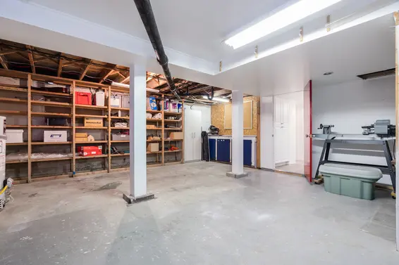 501 West St James Road, North Vancouver For Sale - image 46