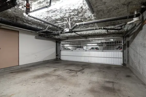 double garage - 113 3600 Windcrest Drive, North Vancouver  
