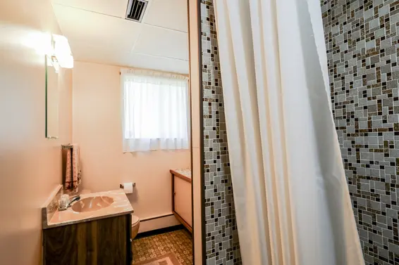 Bathroom - 3490 Institute Road  