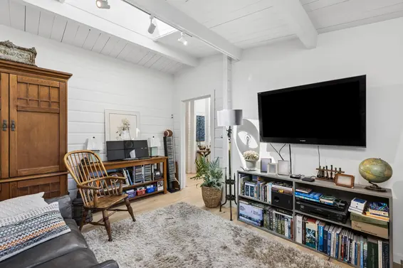 5457 Indian River Drive, North Vancouver For Sale - image 36