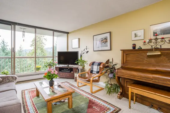 1310 2020 Fullerton Avenue, North Vancouver For Sale - image 2