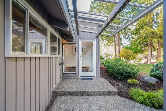 501 West St James Road, North Vancouver For Sale - image 1
