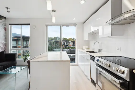 513 733 West 3rd Street, North Vancouver For Sale - image 11