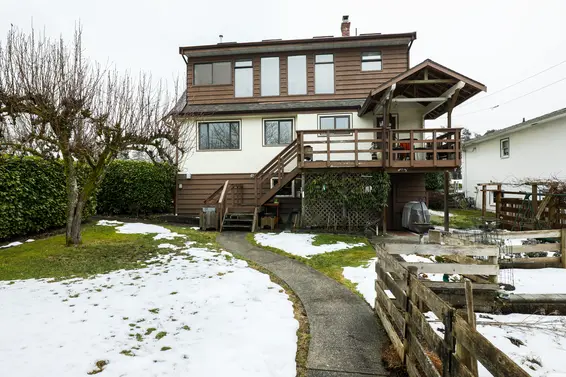 Yard - 1357 Moody Avenue, North Vancouver  