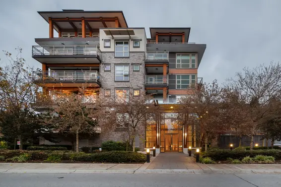 202 3602 Aldercrest Drive, North Vancouver For Sale - image 40