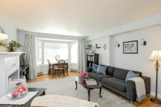 Suite Living Room - 1322 Mill Street, North Vancouver  