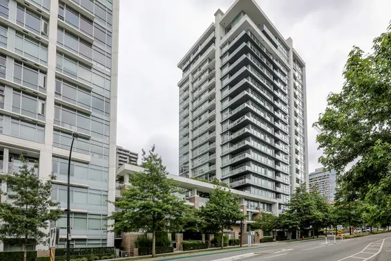 Building 2 - 703 - 158 W 13th Street, North Vancouver  